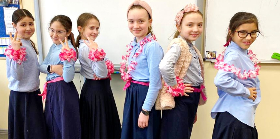 Месяц Адар прошел в «Махоне Хая-Мушка» весело и задорно