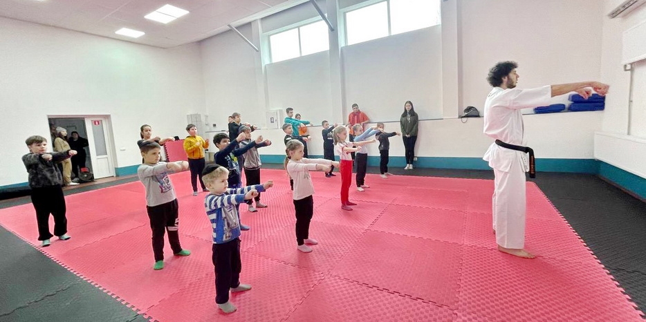 В программе «JBBBS» прошел мастер-класс по самообороне