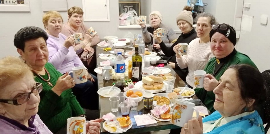 В женском клубе «У Дворы» прошел фарбренген в честь приближающего праздника Пурим