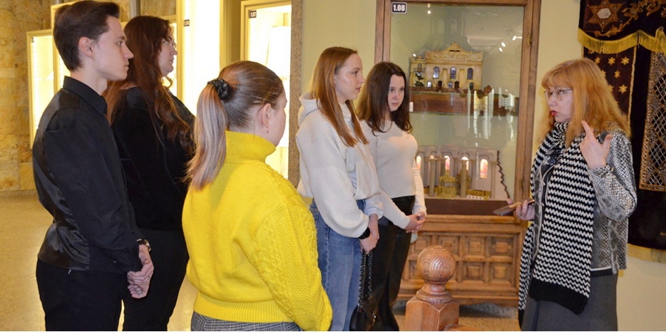 Завершилась учебная практика для студентов на базе Еврейского Музея Днепра