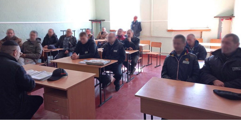 Начались занятия в преддверии праздника Песах для участников программ «Дерех а-Хесед»