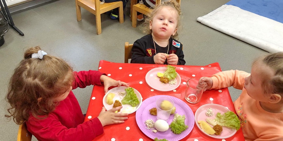 Самые маленькие члены Еврейской общины – тщательно подготовились к Песаху