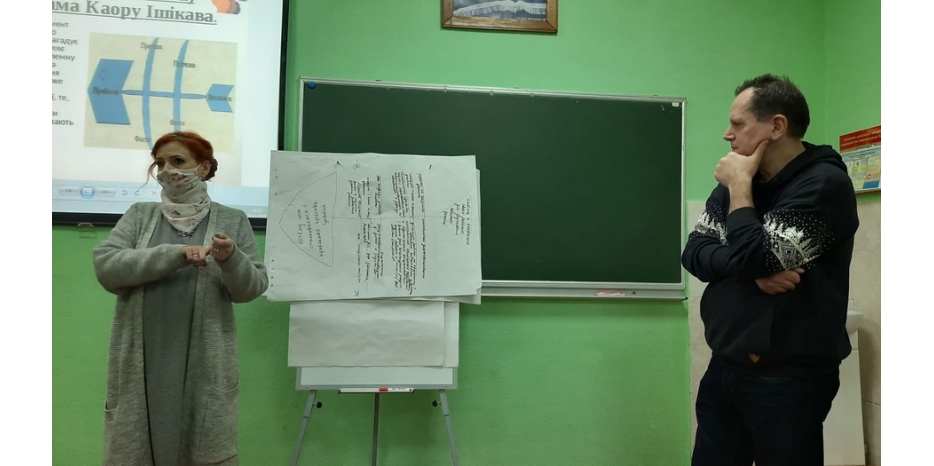 Виктор Громовой провел в школе семинар