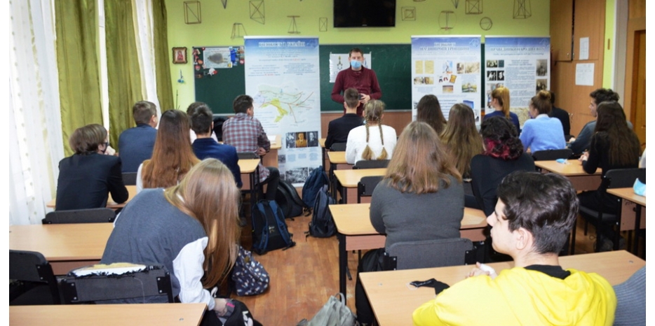 «Ткума» проводит занятия по истории Холокоста для учеников школ и гимназий Днепра