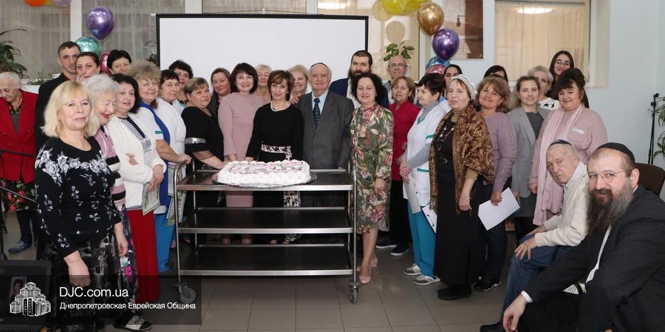 Мазл Тов! Дому для пожилых людей «Бейт Барух» исполнилось 20 лет!