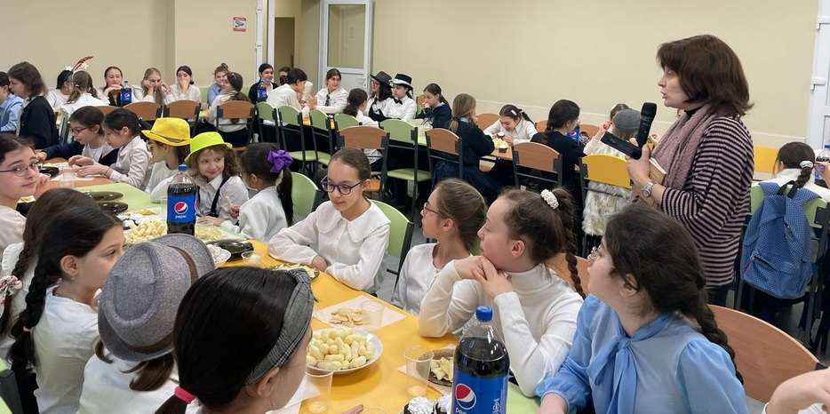 Благодаря Еврейской общине Днепра прошли фарбренгены к Рош Ходеш месяца Адар-алеф