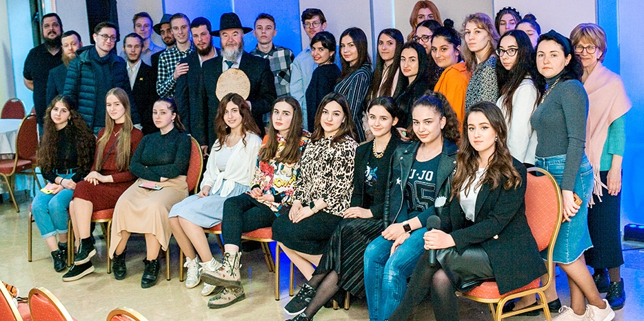 Песах Шени для студентов «Stars Lubavitch»