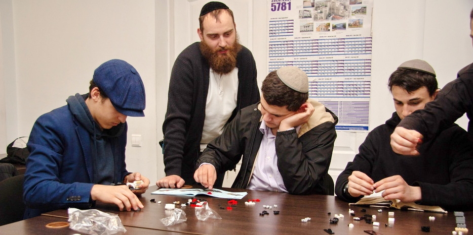 В пансионе для мальчиков прошел тренинг по командной работе