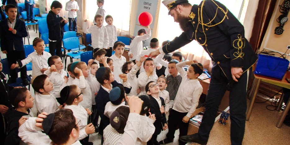 Лаг Ба Омер в еврейской общине Днепра. Праздник в иешиве-ктана (продолжение)