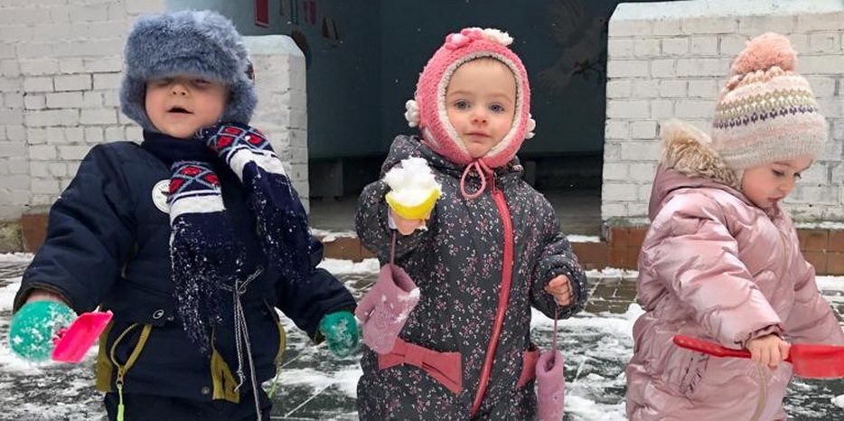 Зимняя прогулка в ясельках «Илана»