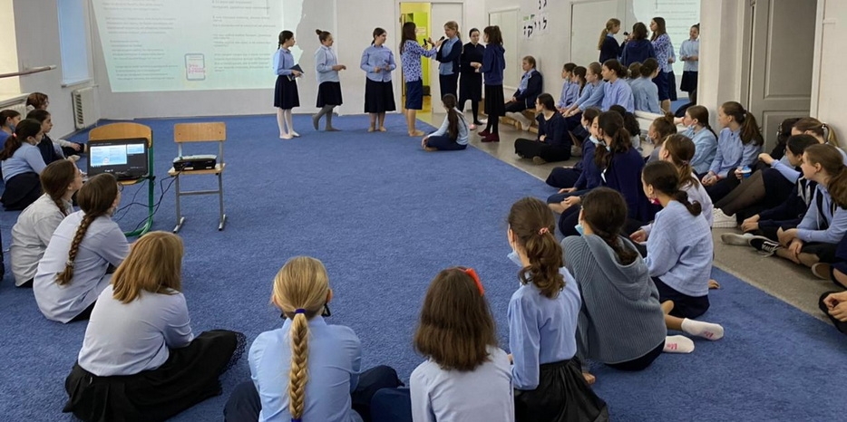 В махоне сейчас проходит две акции