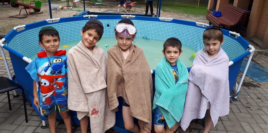 Водные процедуры для воспитанников «Бейт Циндлихт»