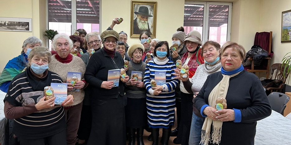 В проекте «Бейт Сара» получили Халы для Шабата