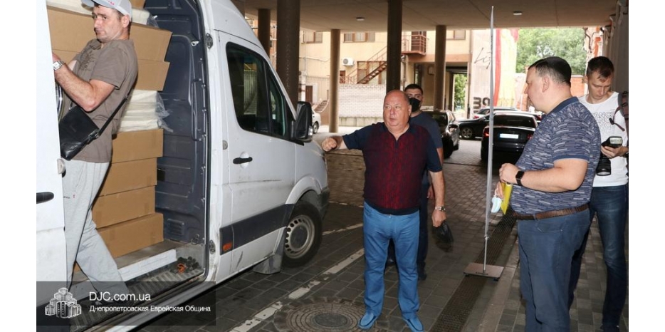 Подарки медицинскому центру «JMC»