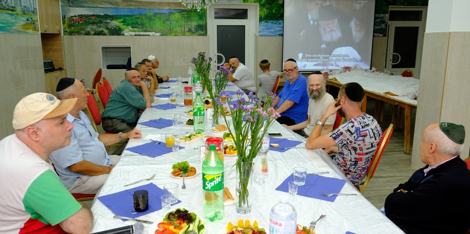 Благодаря Еврейской общине Днепра фарбренгены к 20 ава прошли в четырех городах