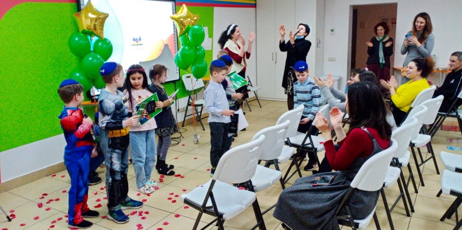 Воспитанники проекта «Smart J» получили сертификаты и дипломы за создание мультфильма «Мы изменяем мир»