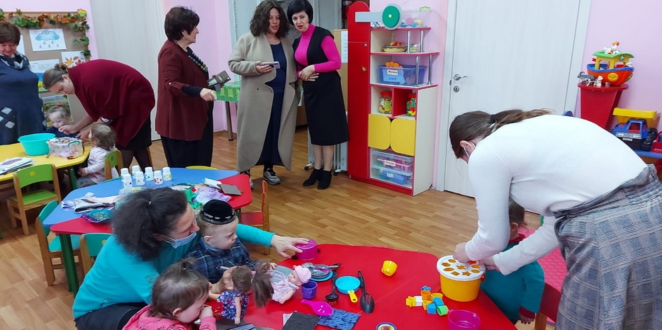 Мирьям Блой посетила ясельки «Илана»