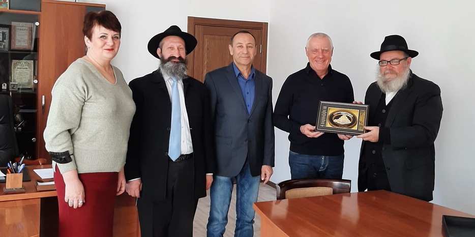 В Павлограде раввин Иегуда Келерман был представлен городскому голове