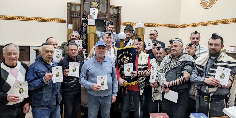 Прихожане синагоги «Альтер Шил» взяли на себя хорошее решение