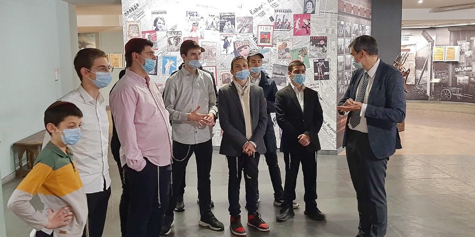 Воспитанники иешивы-ктана посетили Еврейский Музей