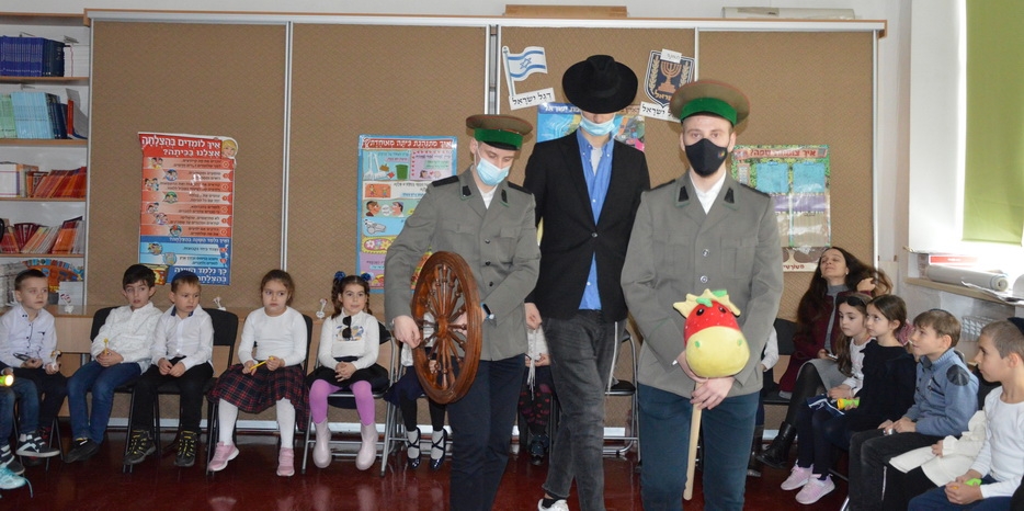 В еврейской школе прошло большое мероприятие в честь 19 кислева