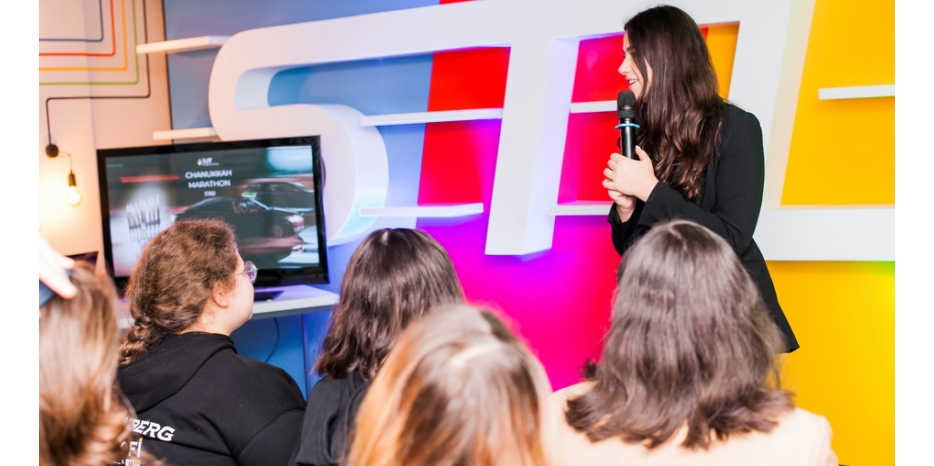 Всеукраинские ханукальные марафоны программ Juniors и LIT выходят на финишную прямую!