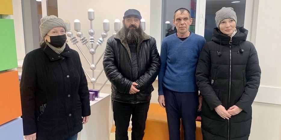 Ханука 5782 в регионе: «Бней Ноах Каменское» приняла активное участие в ханукальной акции «Свет Хануки детям»