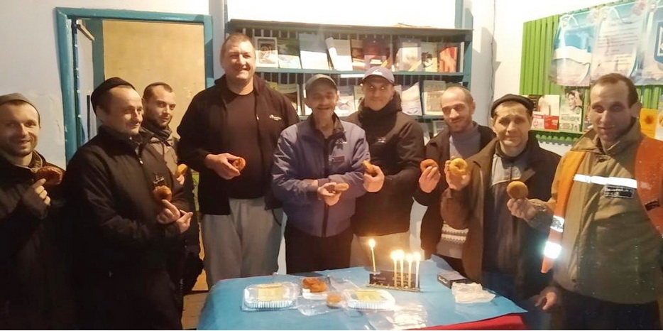 Ханука 5782 в регионе: в местах лишения свободы зажглись ханукальные огни