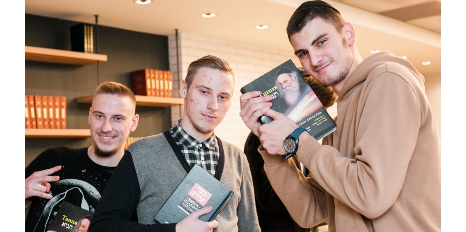 «Stars Lubavitch – STL Днепр» провел интересное мероприятие в честь «Дидан Ноцах»