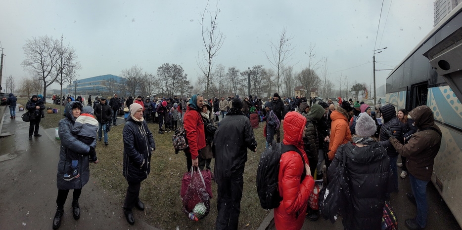 Еврейская община Днепра помогает еврейским беженцам в эвакуации в безопасные регионы