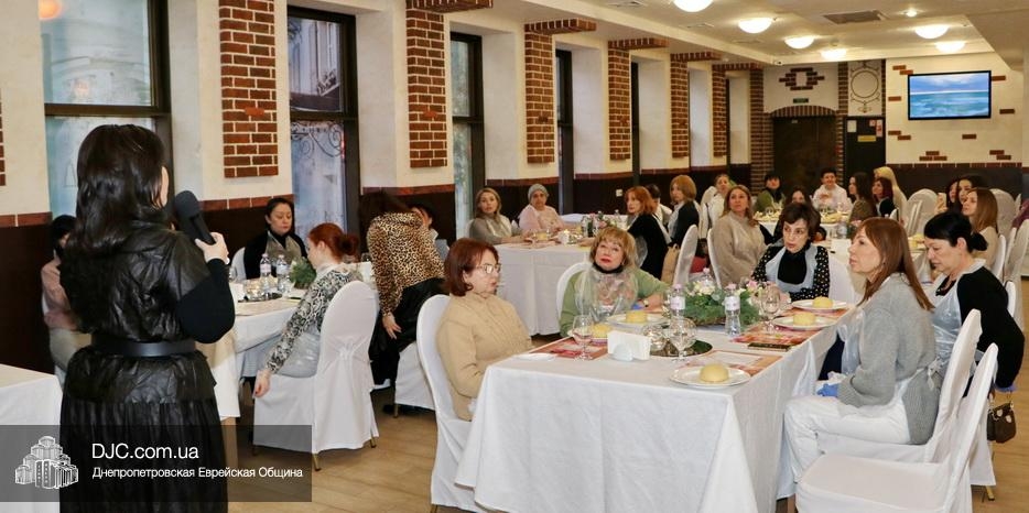 Заседание проекта «Царица-Хала» было посвящено Десятому тевета и важности Храма