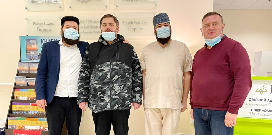 Александр Мостовой вступил в Завет Авраама. Мазл тов