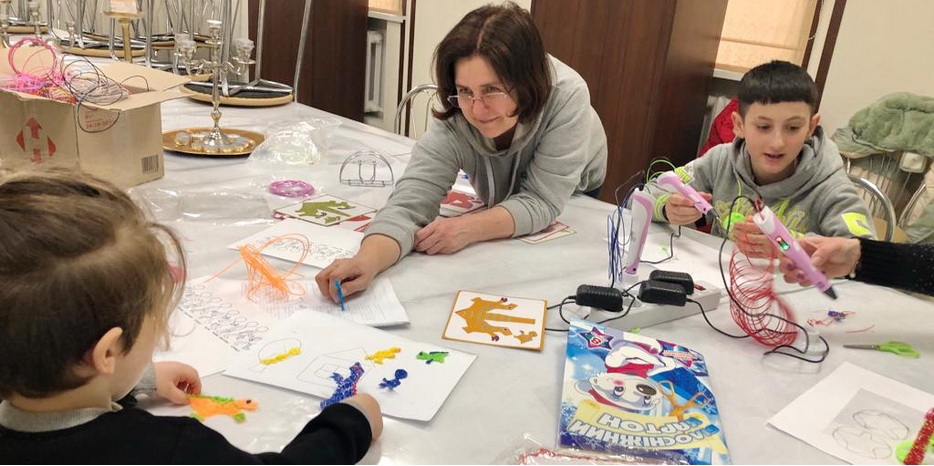 Для детей беженцев организованы образовательные занятия