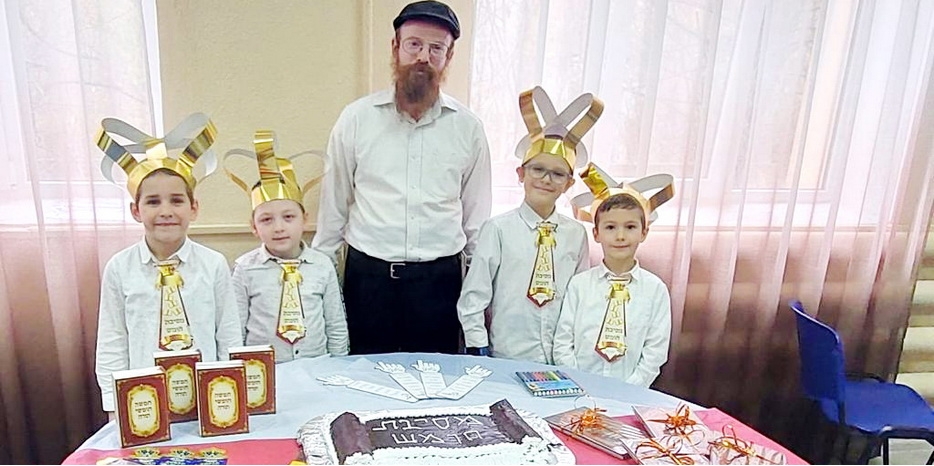 Для воспитанников иешивы-ктана прошел праздник Месибат Хумаш
