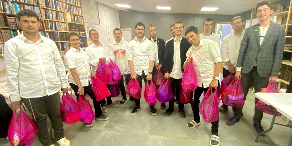 «Байт леБаним-Mironova» выражает огромную благодарность организации «Колель Хабад Цфат»