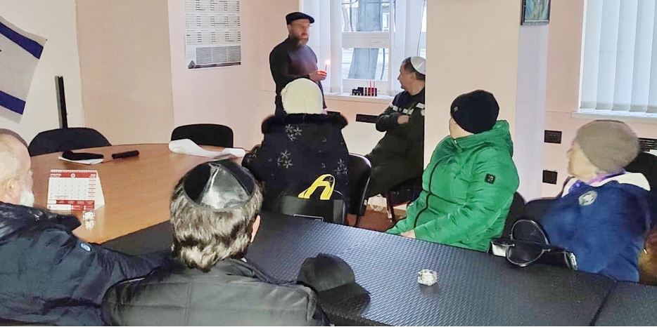 Ханука 5783: В общине Новомосковска состоялось торжественное зажжение четвертой свечи Хануки