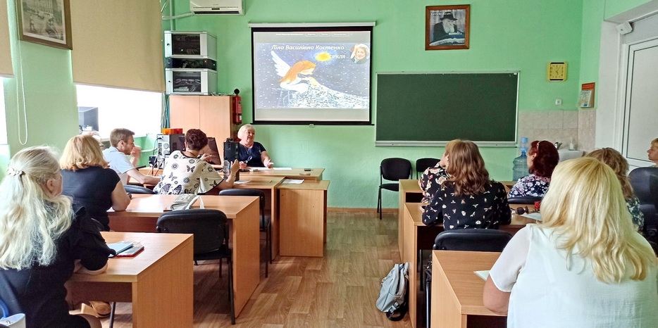 Еврейская школа Днепра принимает активное участие в инновационном методическом марафоне «Шлях до педагогічної майстерності»