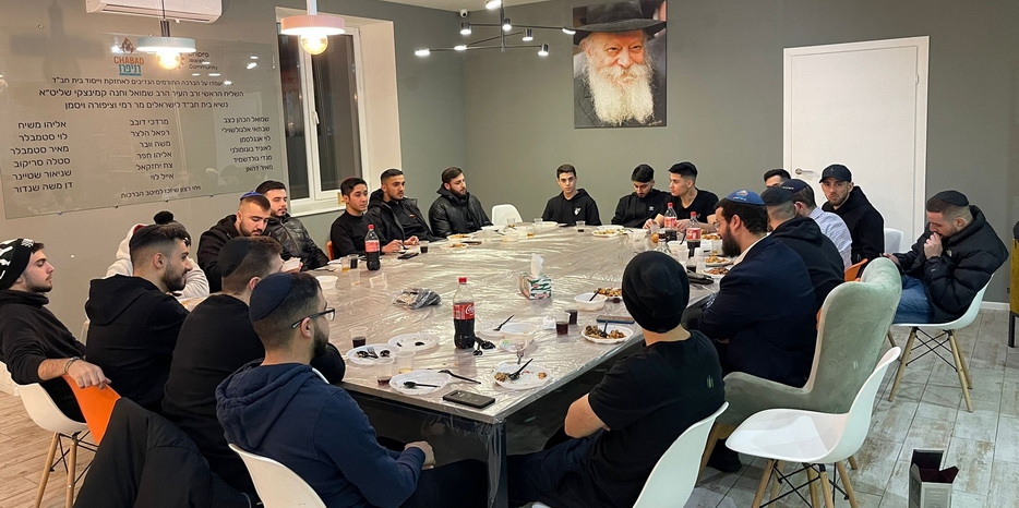 Юд Шват 5782 года: В «Бейт Хабад леисраелим» прошел фарбренген в честь 10 швата