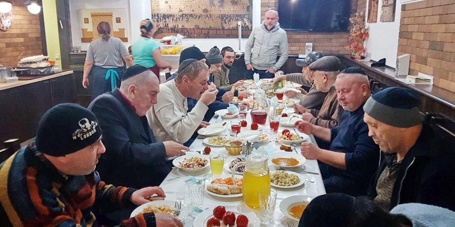 В Днепре прошли фарбренгены в честь 11 швата