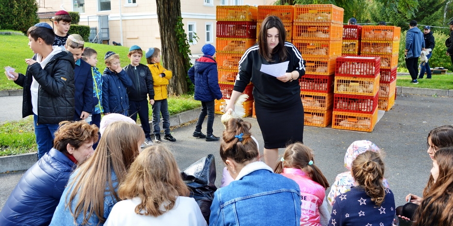 Капарот в Еврейской общине Днепра