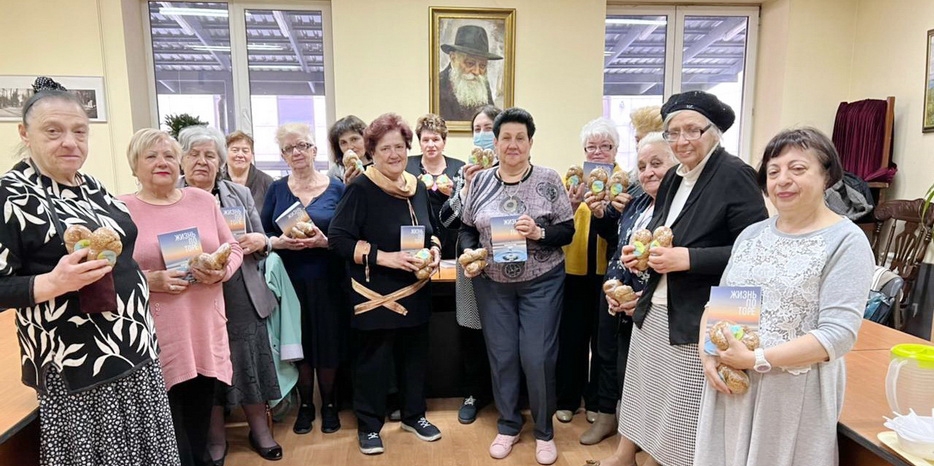 В еженедельном формате продолжает свои занятия проект «Бейт Сара»