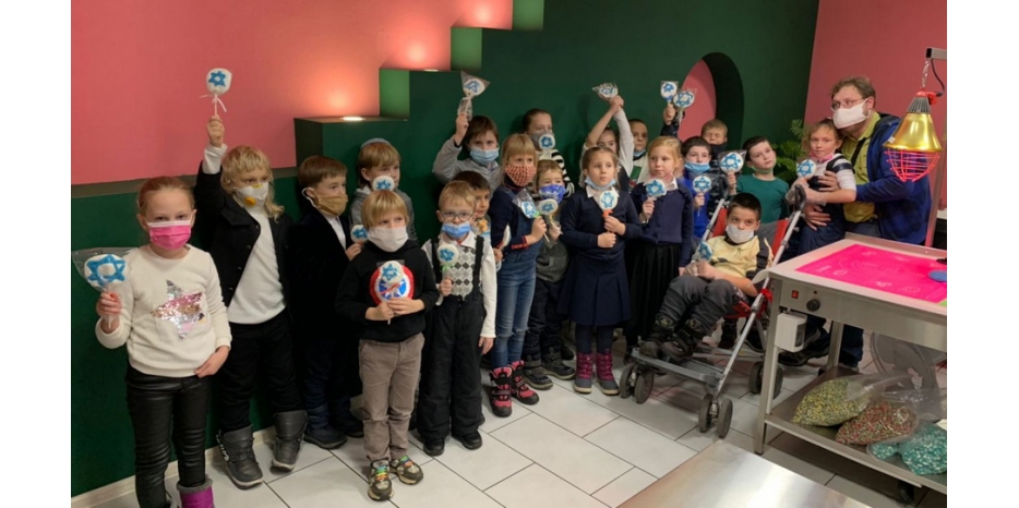 Мастер-класс по изготовлению еврейской карамели для JBBS