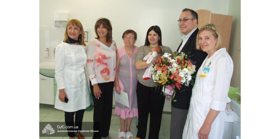 Еврейская помощь семьям беженцев Амигуд