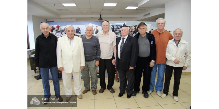 Совет ветеранов спорта открыл одиннадцатый сезон предновогодним заседанием