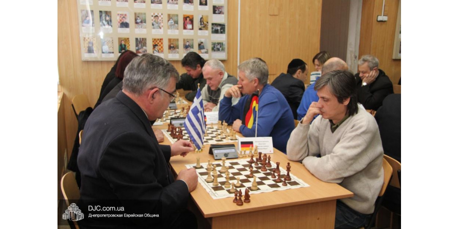 Команда еврейской общины вновь одержала победу на Межнациональном шахматном турнире «Диалог»