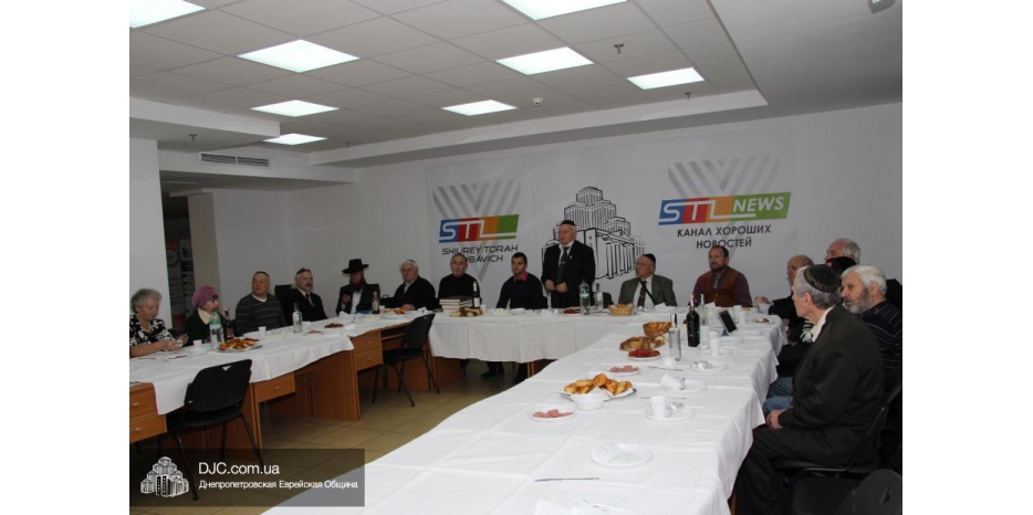 Третья свеча Хануки: праздничное заседание Совета евреев-ветеранов спорта