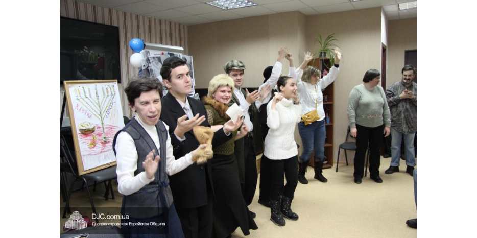 «Клуб Ядид» подготовил ханукальный концерт своими силами