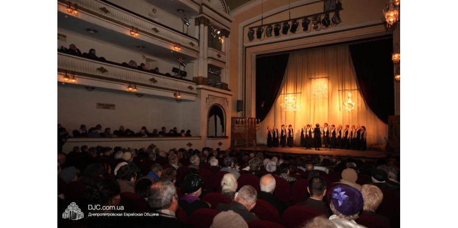 Ханукально-театральный праздник для подопечных «Хеседа Менахем»