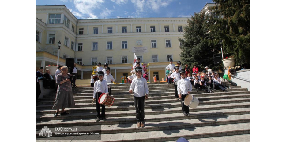 Праздник в честь Лаг Ба Омера в школе. Фоторепортаж
