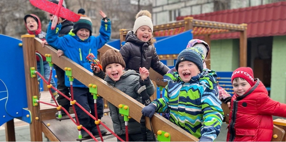 Непоседы на свежем воздухе – дети в «Бейт Циндлихт» рады весне